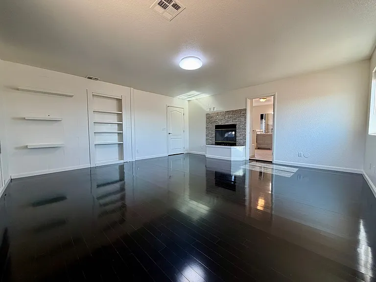 1538 Roughrider Cir — Photo 16