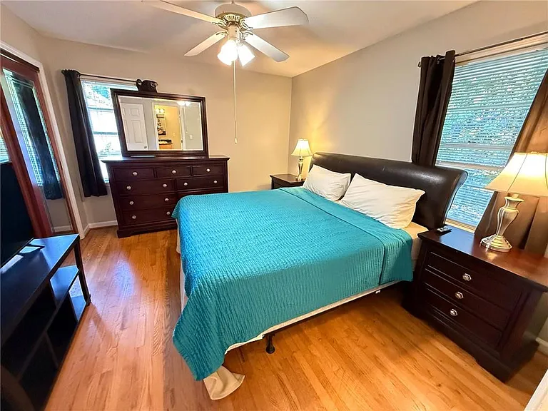6725 Ridge Moore Dr — Photo 16