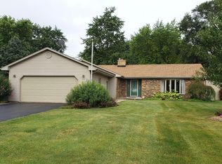 101 N Somonauk Rd, Cortland, IL 60112