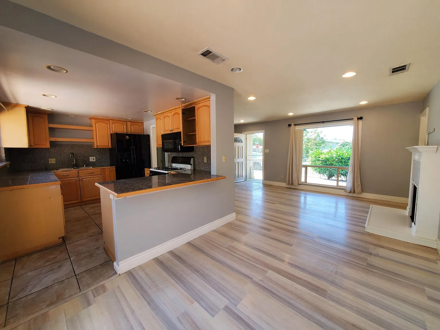 2955 Richard Ave photo 1