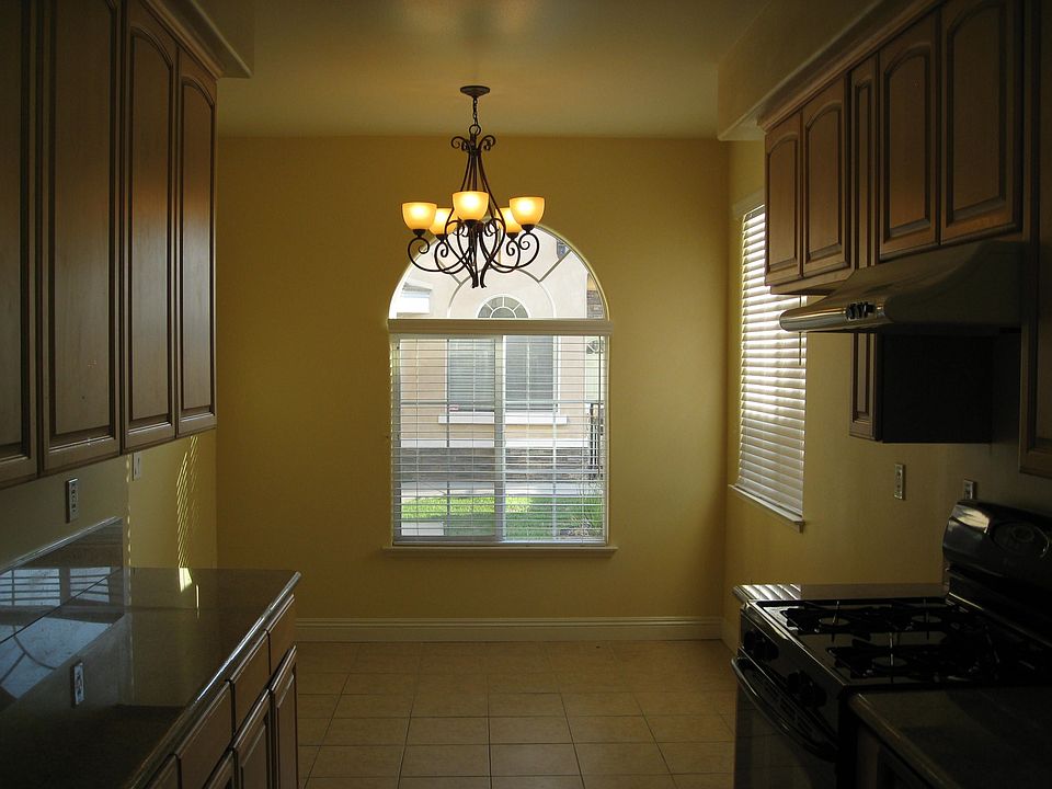 2nd image of 12119 Pine St APT B