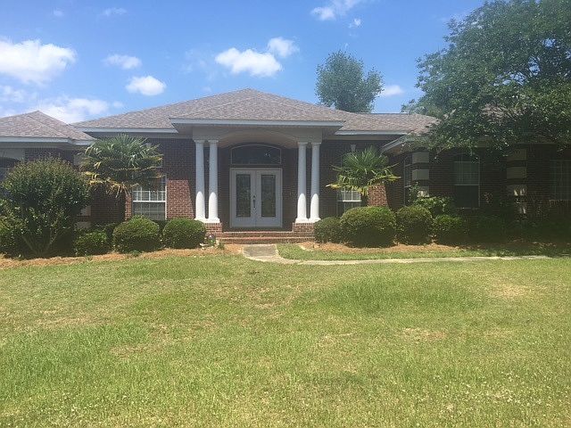 1st image of 2410 Lakefair Dr