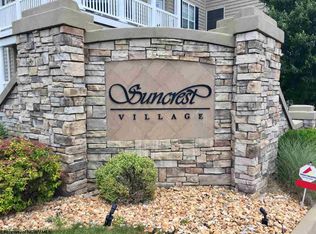 2131 Suncrest Vlg, Morgantown, WV 26505