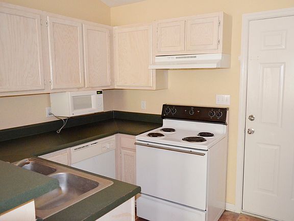 4th image of 1144 Greentree Ct