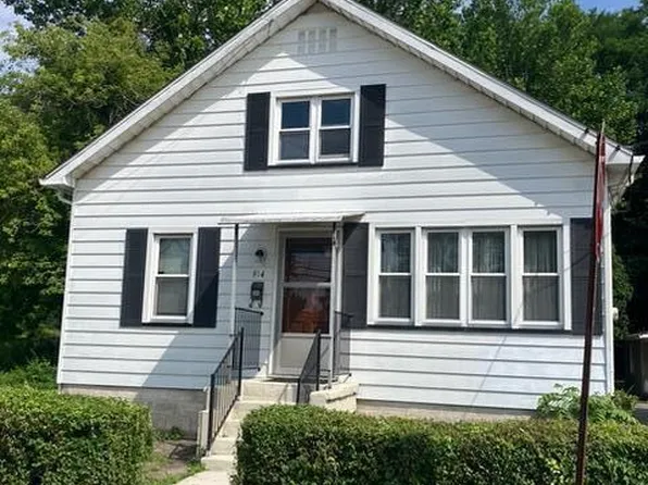 914 Scott St, Stroudsburg, PA 18360