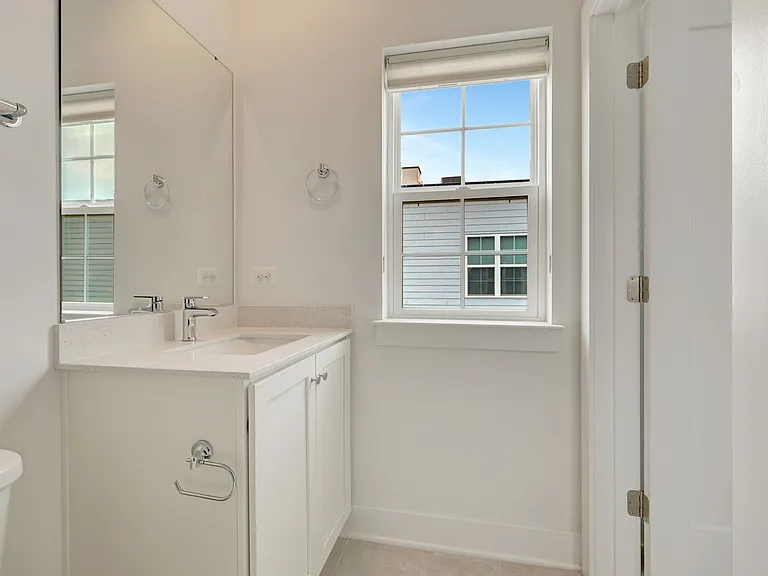 11247 Beaker St — Photo 36