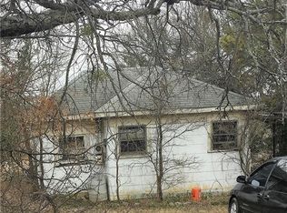 211 Houston St, Meridian, TX 76665