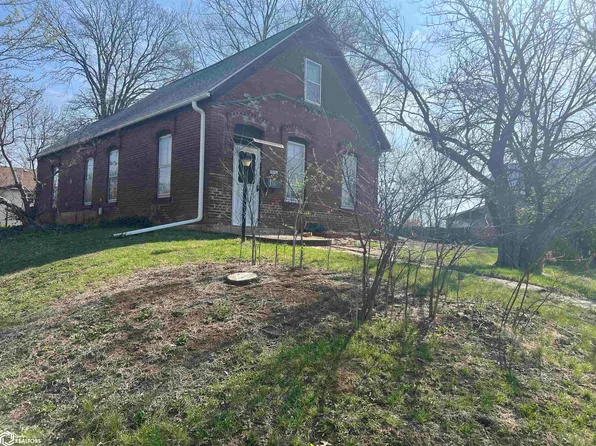 1329 Cedar St, Keokuk, IA 52632