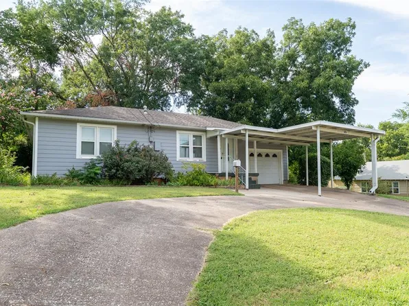 329 S Paul St, Pauls Valley, OK 73075