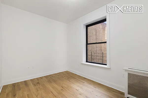 Rented by Citi Habitats | media 32