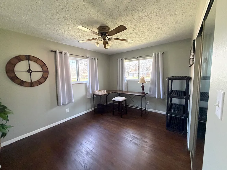 8036 Wallingwood Dr — Photo 4