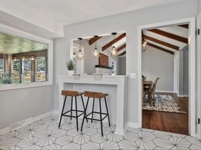 1704 NE 68th Pl — Photo 12