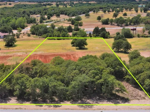 1023 Arbor Hills Ct, Poolville, TX 76487