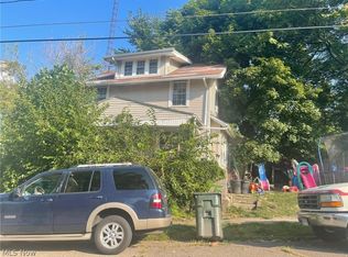 709 Highland Rd NE, Canton, OH 44704