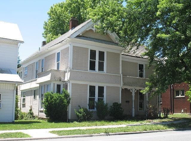 1st image of 276 E Locust St