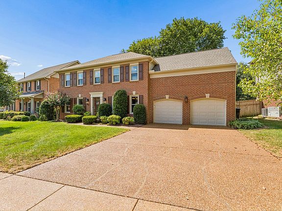 3rd image of 854 Thatcher Way