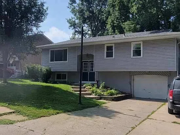 1221 10th Ave, Nebraska City, NE 68410