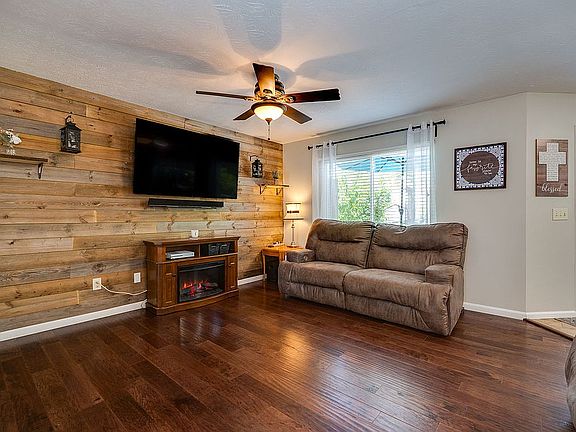 4th image of 6587 N Andover Way
