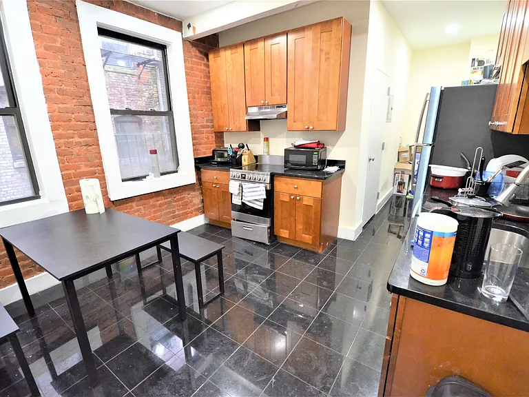103 Hemenway St #7 — Photo 11