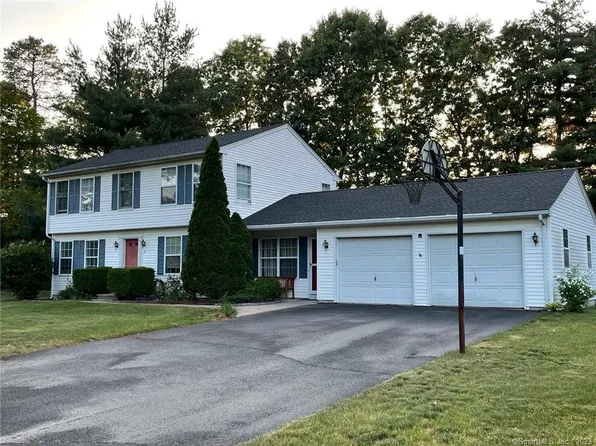 21 Acorn Drive, Windsor Locks, CT 06096