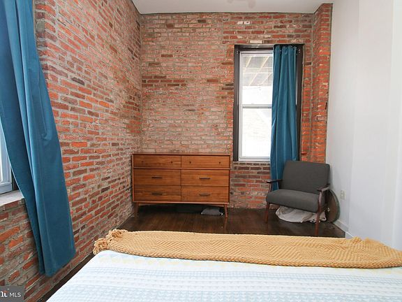5th image of 735-739 S 12th St #302