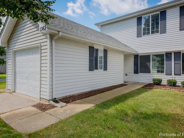 1363 Andover Dr, Aurora, IL 60504