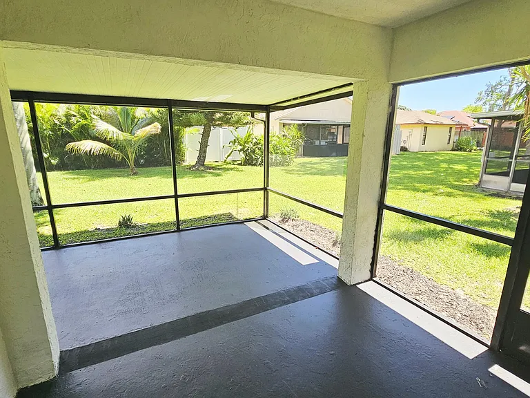 5381 Gene Cir — Photo 31