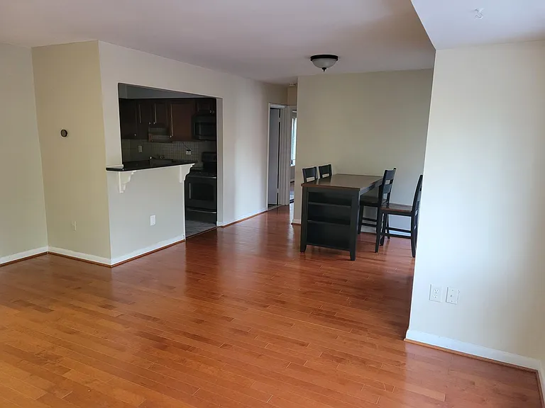 8867 Roll Right Ct #N — Photo 8