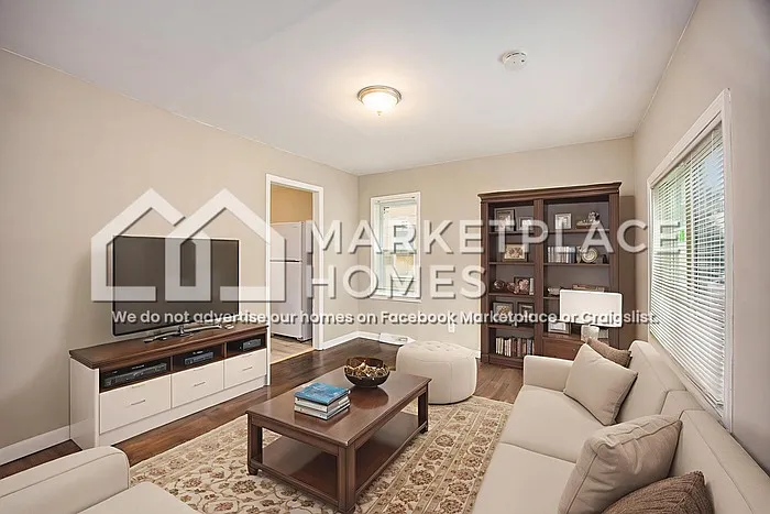 8147 Prospect Ave — Photo 4