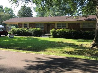 203 Gay St, Batesville, MS 38606