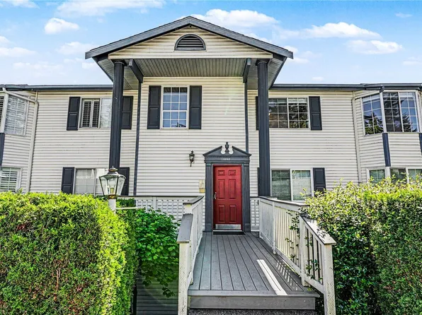 3416 161st Court SE #38, Bellevue, WA 98008