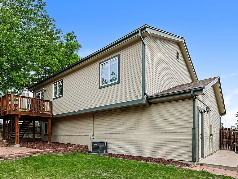 16296 Beauty Bush Pl — Photo 18