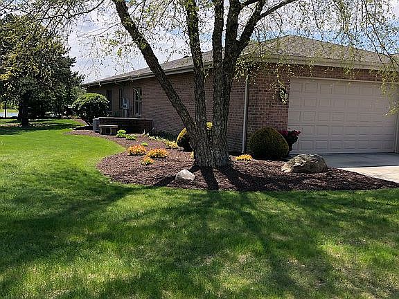 3rd image of 1857 N High Pointe Ct