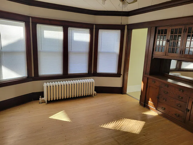 1681 Van Buren Ave #1 — Photo 27