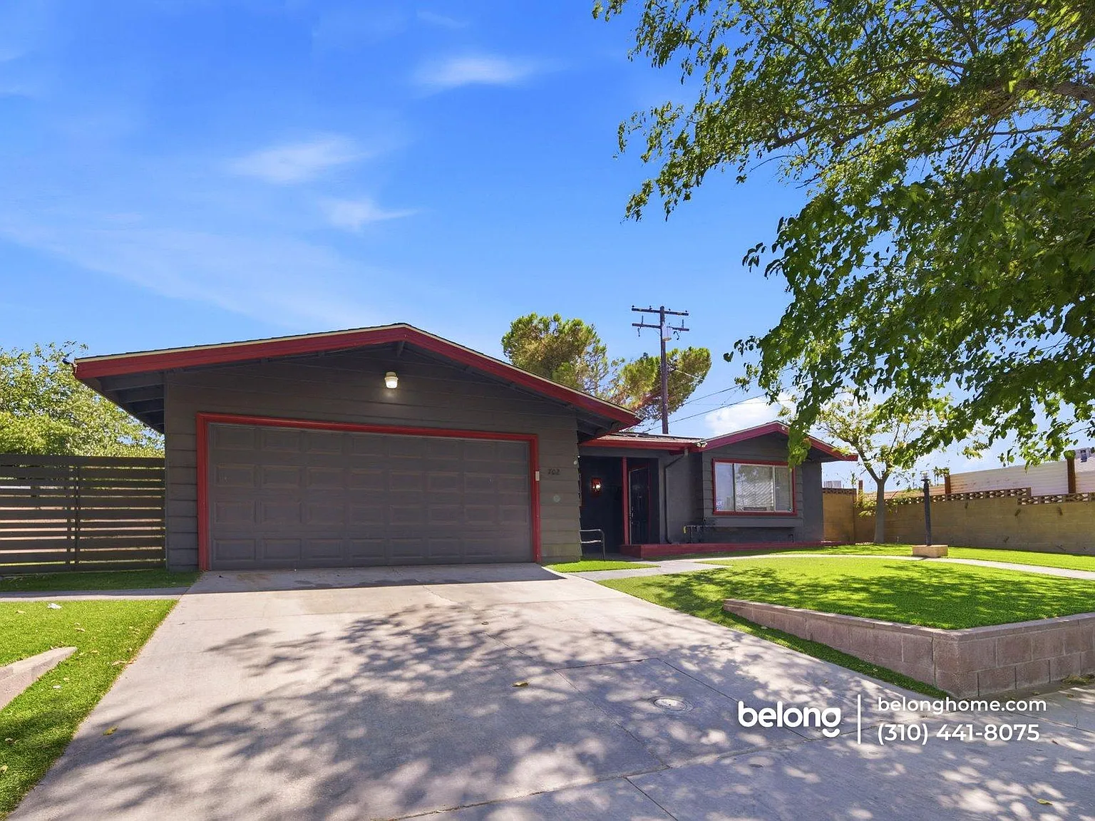 5 bed, 3.0 bath, 2490 sqft, $3,595 — Photo 2