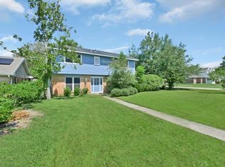 502 Baywood St, Shoreacres, TX 77571