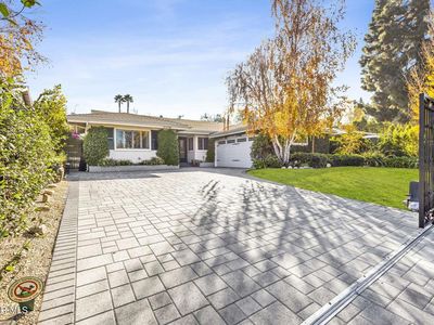 23330 Gonzales Dr, Woodland Hills, CA, 91367