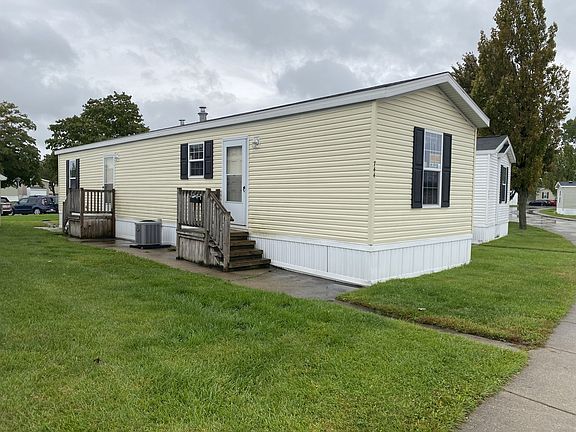 4th image of 21155 Warner Ave #744