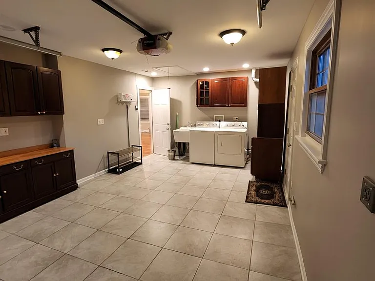 7227 W 113th Pl — Photo 11