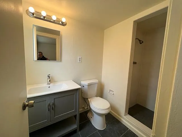 899 Hillside Blvd #8 — Photo 15