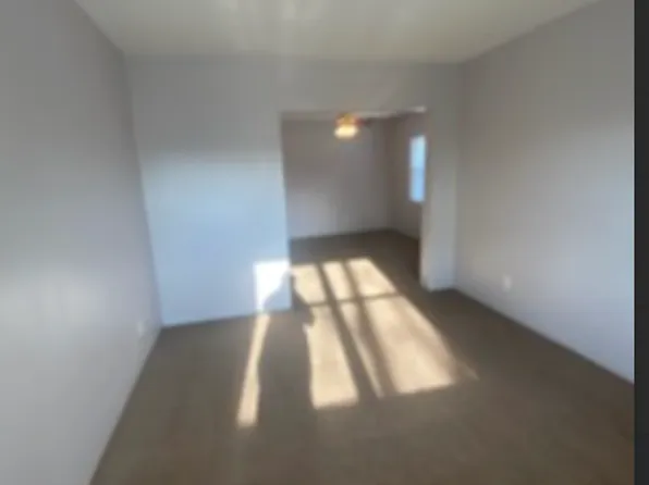 5705 N Keystone Ave, Chicago, IL 60646