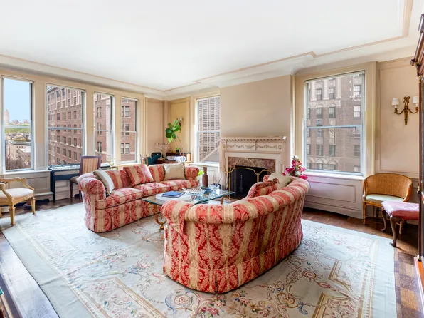 875 Park Avenue image 1 of 6