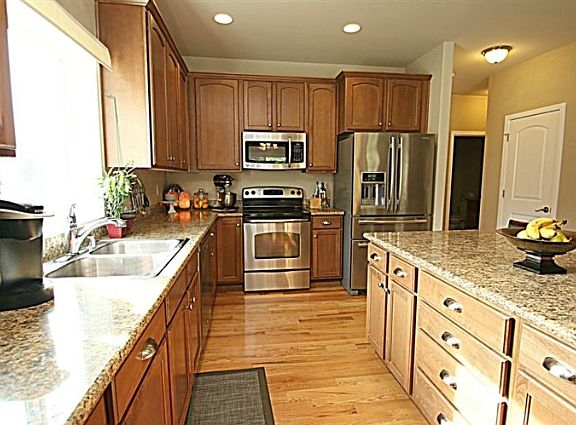4th image of 15430 Champion Estates Dr SE