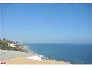 18203 Coastline Dr APT 6, Malibu, CA 90265