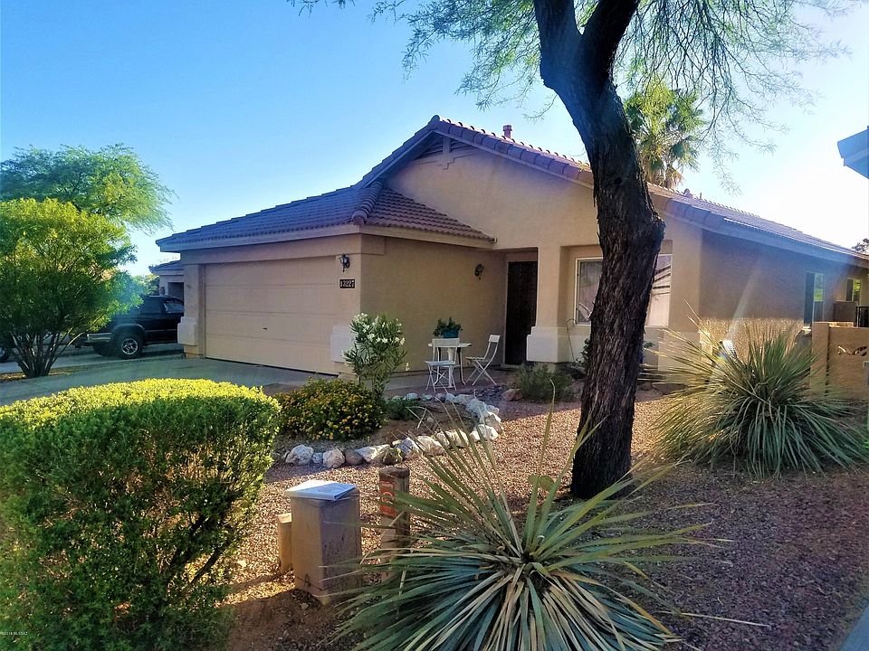 1st image of 13227 N Hammerstone Ln