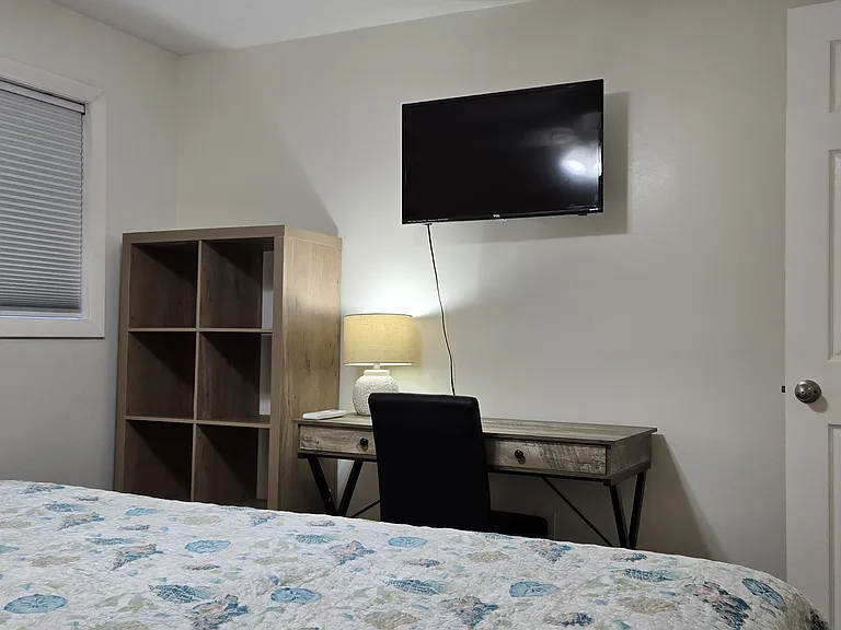 72 E Grand Ave #100 — Photo 16