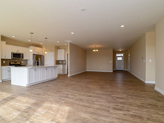 4th image of 3655 Sheffield Park Ct