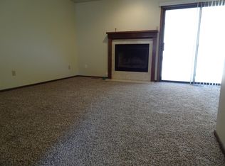 2405 S Capri Ln APT 505, Wichita, KS 67210