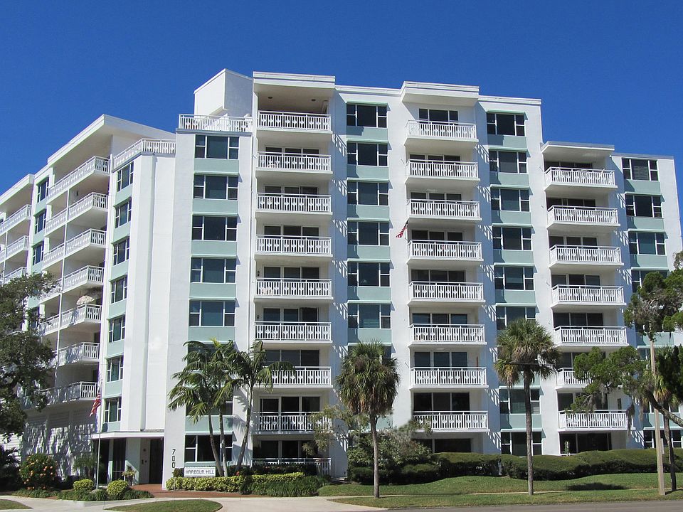 View of Harbour Hill from Beach Drive