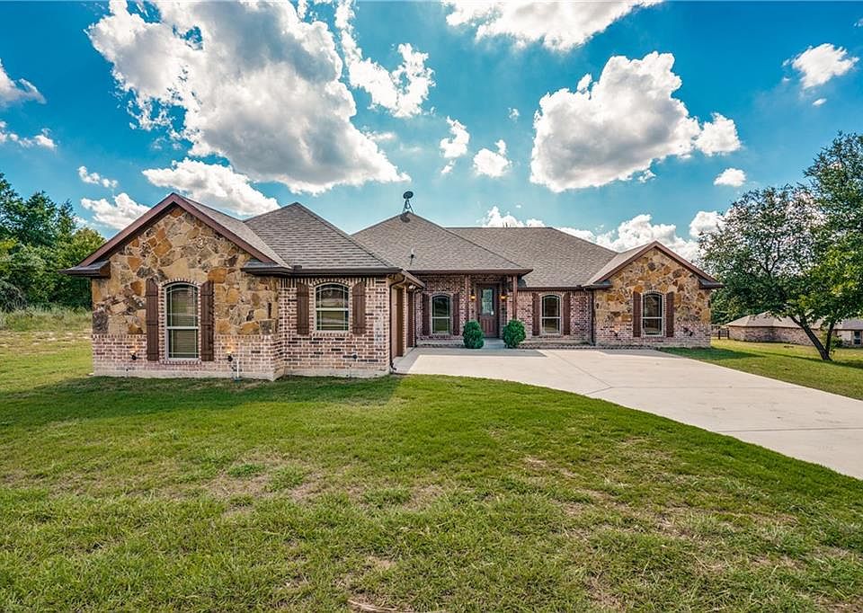 1st image of 119 Bonita Dr
